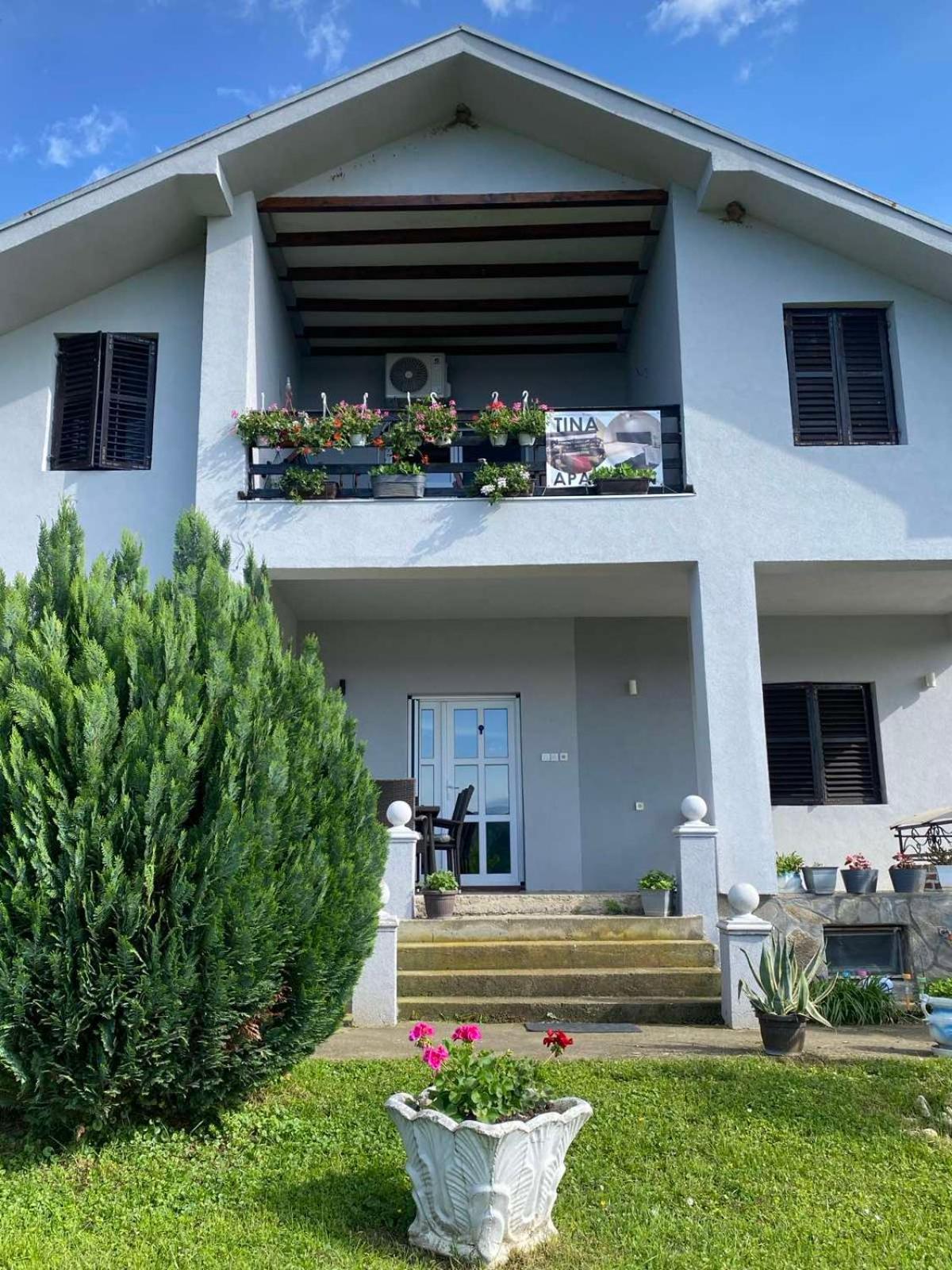 Tina Apartment Tekija  Luaran gambar